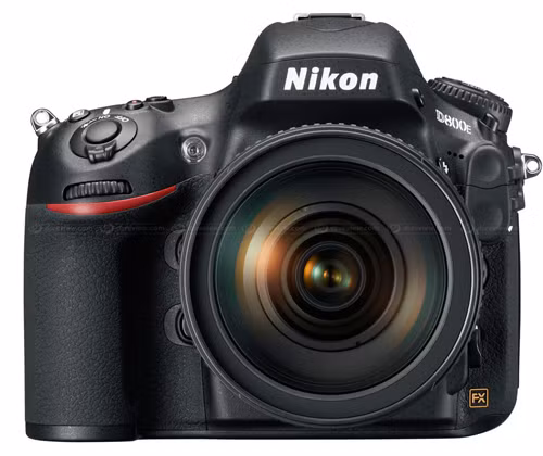Nikon D800/D800E Sau "quả bom" mang tên D4, Nikon tiếp tục ra mắt một sản phẩm đình đám khác mang tên D800. Đây được coi là mẫu máy ảnh mang cảm biến full-frame có độ phân giải cao nhất trên thị trường hiện tại với 36,3 Megapixel. D800 cũng được Nikon chuẩn bị khá kỹ tính năng quay video nhằm cạnh tranh với 5D Mark II cũng như phiên bản nâng cấp sắp được Canon ra mắt. Nikon D800 trang bị cảm biến CMOS full-frame kích thước 35,9 x 24 mm độ phân giải 36,3 Megapixel cùng chip xử lý hình ảnh Expeed 3. ISO hỗ trợ tối đa của D800 dừng lại ở mức 25.600 và tối thiểu là 50 (các bước bù trừ sáng là 1/2 và 1/3 EV). D800E có thông số kỹ thuật giống với D800 thường nhưng cảm biến loại bỏ bộ lọc chống răng cưa anti-aliasing (AA) và nhắm vào các nhiếp ảnh gia chuyên nghiệp sử dụng trong studio hoặc ảnh phong cảnh. D800 sẽ bắt đầu bán vào tháng 3 với giá 3.000 USD nguyên thân máy trong khi phiên bản D800E đắt hơn với giá 3.300 USD và bán muộn hơn vào tháng 4.