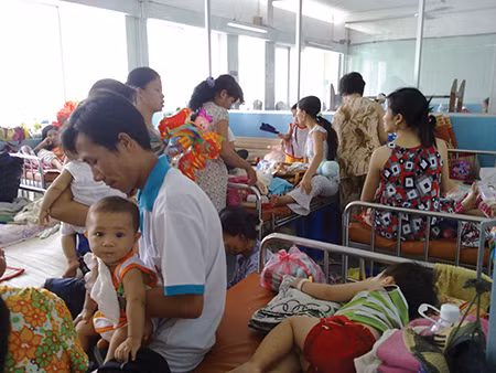 Không công bố dịch tay-chân-miệng vì sợ mang tiếng yếu kém ảnh 1
