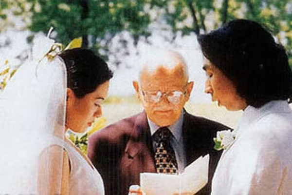 Lý Mỹ Trân và Hứa Nguyện.