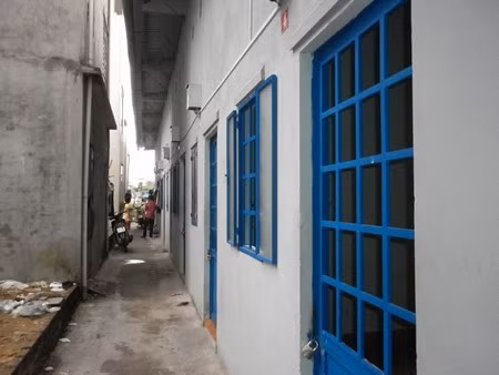 Dãy phòng trọ nơi phát hiện xác người đàn ông