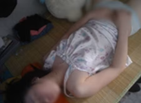 Nam sinh lớp 11 rủ bé gái lớp 6 làm "chuyện người lớn". Ảnh minh họa Nam sinh lớp 11 rủ bé gái lớp 6 làm "chuyện người lớn". Ảnh minh họa