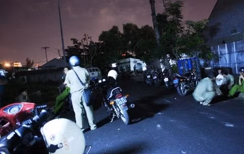 Người nhà bệnh nhân đã làm náo loạn bệnh viện Người nhà bệnh nhân đã làm náo loạn bệnh viện
