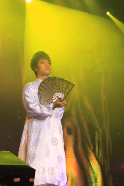Đinh Mạnh Ninh. Đinh Mạnh Ninh.