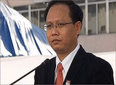 Một năm có nhiều quan chức bị ngã ngựa, công ty bình phong bị khui ra ảnh 2