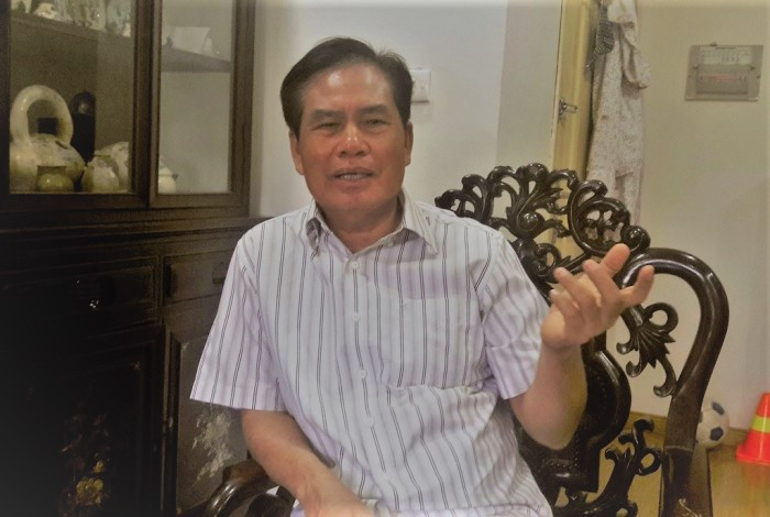 Phó Giáo sư Lê Quý Đức đánh giá, văn hóa tặng, biếu quà Tết đang bị biến tướng, méo mó vì sự vụ lợi, chạy chức, chạy quyền, mang nặng cơ chế xin cho giữa cán bộ với cán bộ, doanh nghiệp với cán bộ. Ảnh: Kim Thược/VTC