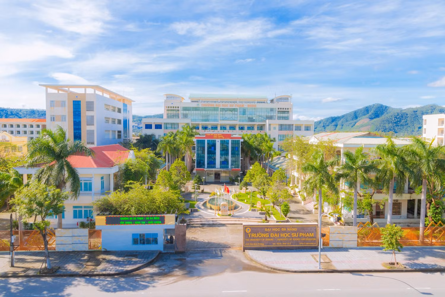 Sư phạm đà nẵng.jpg