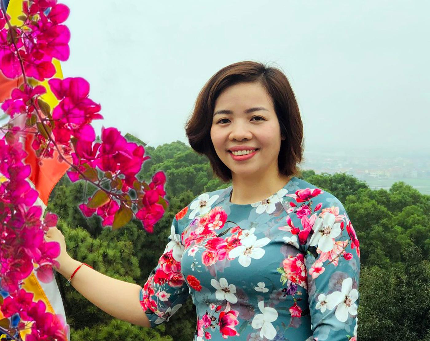 Cô Nguyễn Thị Chỉnh - Tổ phó Tổ tiếng Anh Trường tiểu học Nguyễn Bỉnh Khiêm. Ảnh: NVCC. Cô Nguyễn Thị Chỉnh - Tổ phó Tổ tiếng Anh Trường tiểu học Nguyễn Bỉnh Khiêm. Ảnh: NVCC.