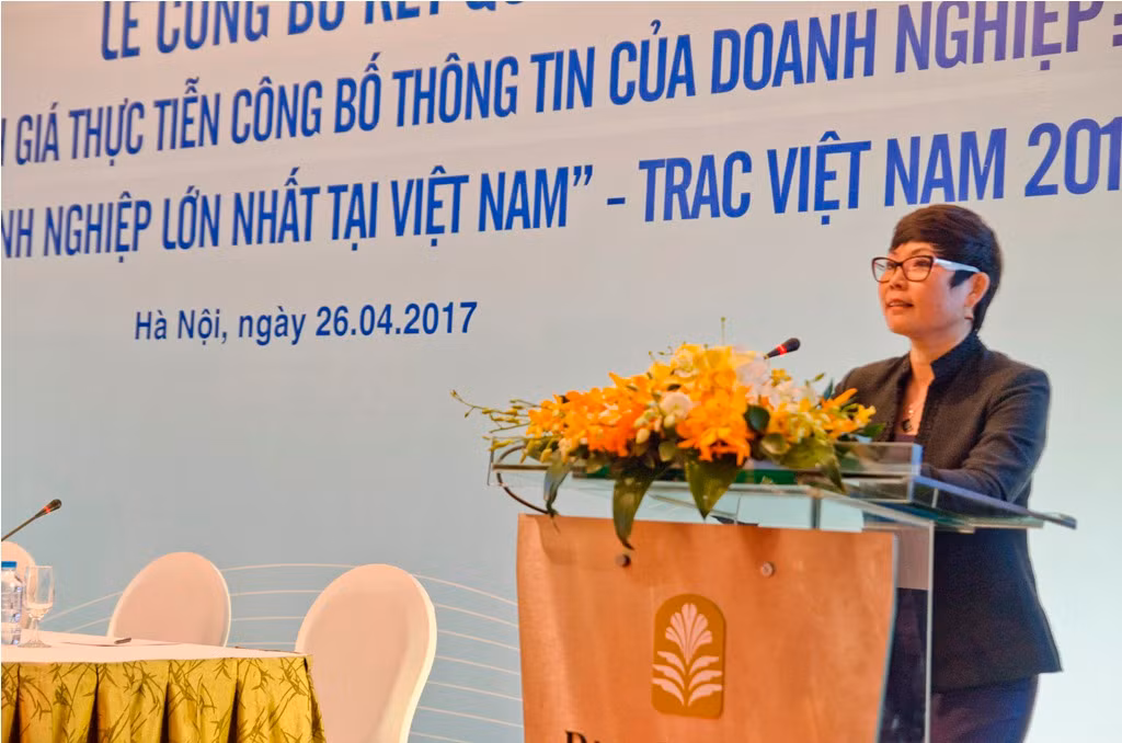 Bà Nguyễn Thị Kiều Viễn – Giám đốc Tổ chức Hướng tới minh bạch phát biểu tại lễ công bố - ảnh: H.Lực