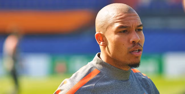 De Jong.