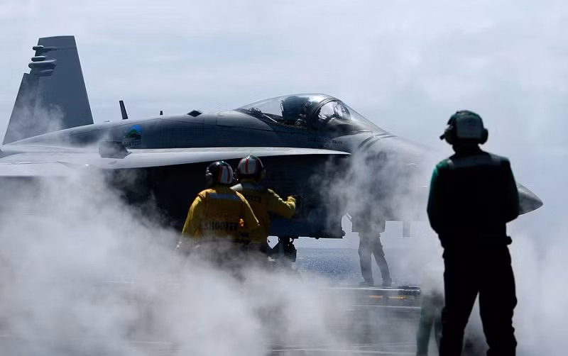 Những hoạt động của Hải quân Hoa Kỳ trong cuộc tập trận Vành đai Thái Bình Dương RIMPAC 2012. Những hoạt động của Hải quân Hoa Kỳ trong cuộc tập trận Vành đai Thái Bình Dương RIMPAC 2012.