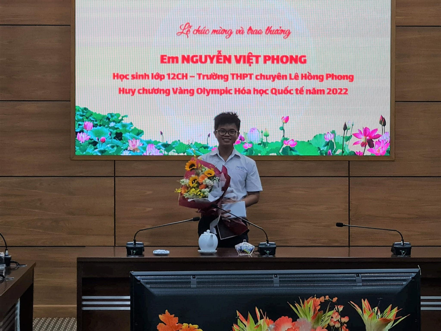 Nguyễn Việt Phong, Huy chương Vàng Olympic Hóa học quốc tế năm 2022 (ảnh: P.L)