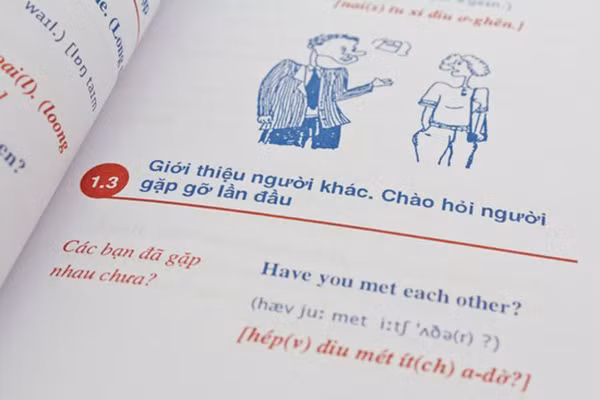 Có nên hay không sử dụng tiếng Việt trong việc dạy và học tiếng Anh?