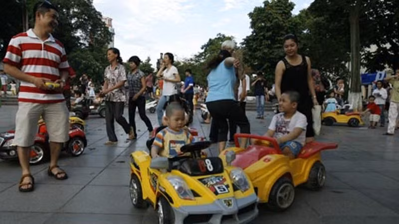 Chơi các trò chơi hiện đại.