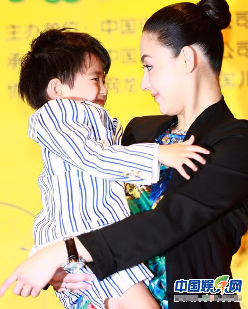 Lịch lãm với vest