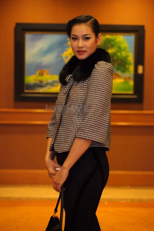 Kiểu áo khoác in loại họa tiết này đang rất phổ biến nhé