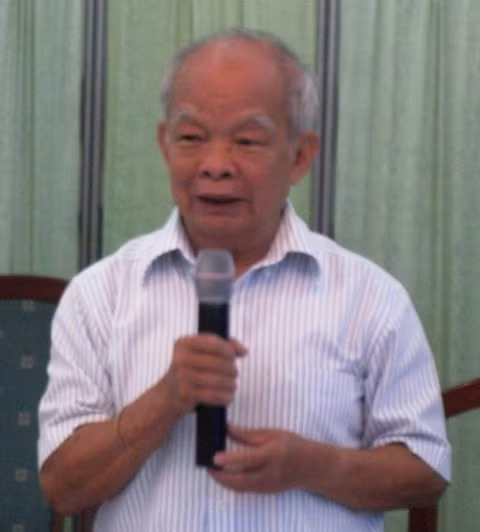 Nhà văn Nguyên Ngọc cho biết: Đã vì khoa học là phải tự do tuyệt đối. Ảnh Xuân Trung