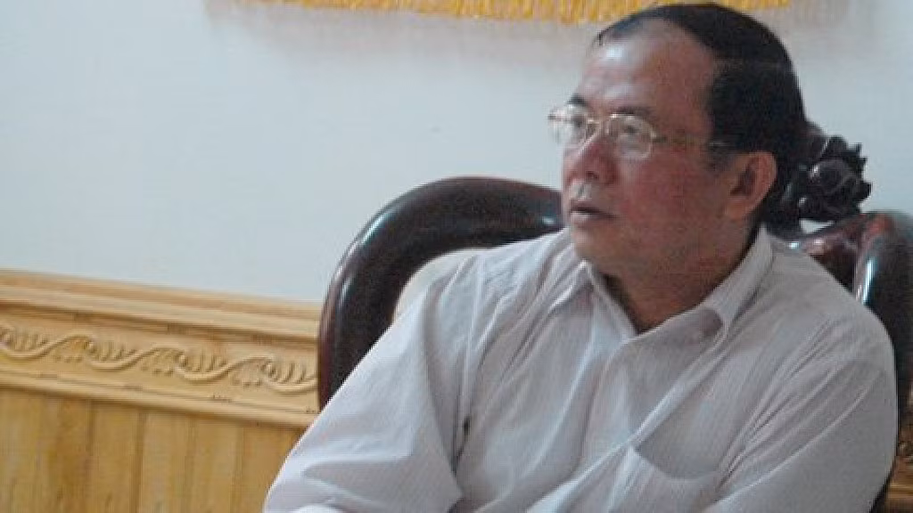 Ông Trần Tất Tiệp , giám đốc Sở Nội vụ Nam Định: Theo kinh nghiệm từ các cơ quan khác thấy rằng, những người tốt nghiệp trường dân lập thường không làm được việc. Ảnh Văn Chung Ông Trần Tất Tiệp , giám đốc Sở Nội vụ Nam Định: Theo kinh nghiệm từ các cơ quan khác thấy rằng, những người tốt nghiệp trường dân lập thường không làm được việc. Ảnh Văn Chung