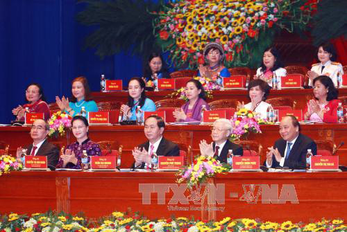 Tổng Bí thư Nguyễn Phú Trọng, Chủ tịch nước Trần Đại Quang, Thủ tướng Nguyễn Xuân Phúc, Chủ tịch Quốc hội Nguyễn Thị Kim Ngân, Chủ tịch UBTƯ MTTQ Việt Nam Nguyễn Thiện Nhân tại đại hội. Ảnh: TTXVN