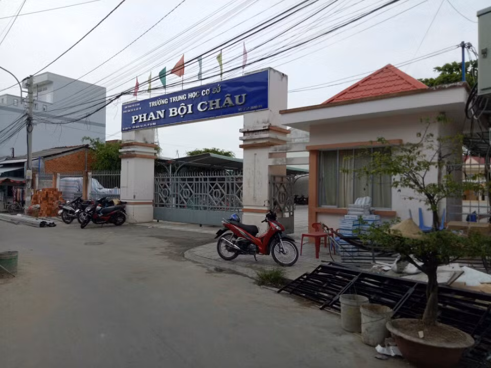 Thanh tra Cà Mau “thanh tra lại” những vụ việc bức xúc tại Trường Trung học cơ sở Phan Bội Châu.