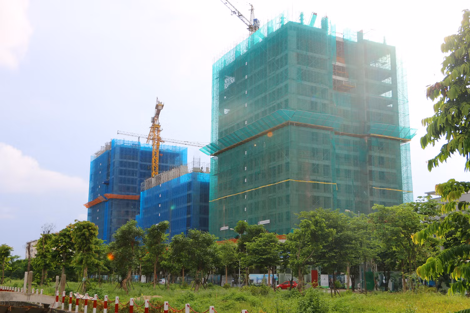 Dự án đã xây dựng xong phần thô và đang tiến hành hoàn thiện Dự án đã xây dựng xong phần thô và đang tiến hành hoàn thiện