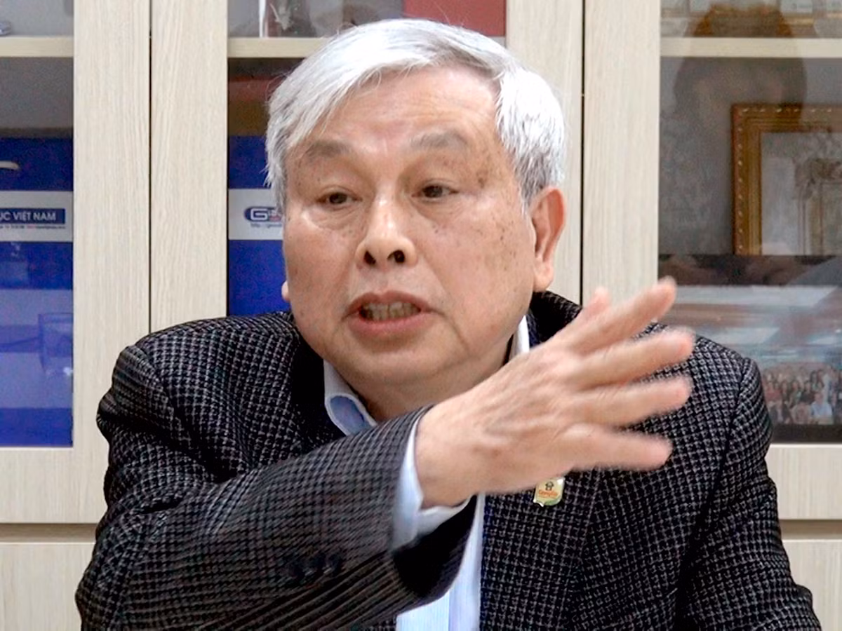 Tiến sĩ Võ Thế Quân - Hiệu trưởng Trường Trung học phổ thông Đông Đô (Hà Nội). Ảnh: Tùng Dương. Tiến sĩ Võ Thế Quân - Hiệu trưởng Trường Trung học phổ thông Đông Đô (Hà Nội). Ảnh: Tùng Dương.