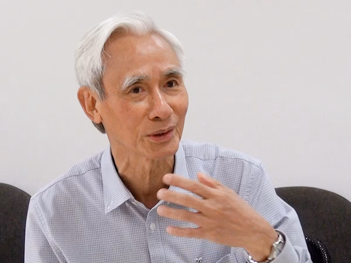 Nhà giáo ưu tú Nguyễn Phú Cường: "Không biết trường ngoài công lập như chúng tôi cầm cự được bao lâu nữa thì phá sản”. Ảnh: Tùng Dương. Nhà giáo ưu tú Nguyễn Phú Cường: "Không biết trường ngoài công lập như chúng tôi cầm cự được bao lâu nữa thì phá sản”. Ảnh: Tùng Dương.