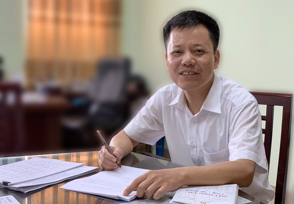 Theo thầy Nam: “Đặc biệt là Bộ Giáo dục và Đào tạo đã đưa ra nội dung tinh giản chương trình trong học kì 2 của năm học 2019 - 2020, tôi thấy nội dung tinh giản này rất sáng suốt, kịp thời". Ảnh: Tùng Dương.