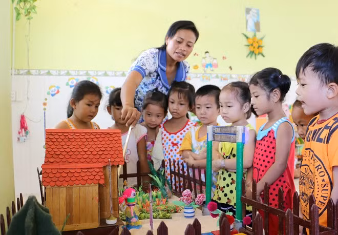 Chính sách miễn học phí cho sinh viên sư phạm đã lạc hậu, lỗi thời ảnh 3