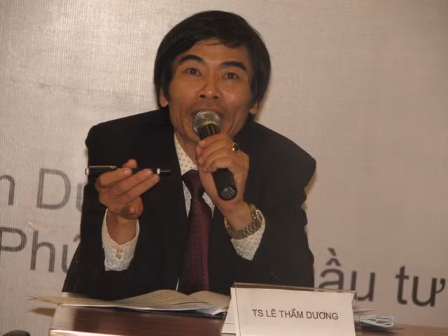 TS Lê Thẩm Dương rất tự hào về việc doanh nhân Phạm Đình Nguyên mạnh bạo đầu tư mua đất bên Mỹ
