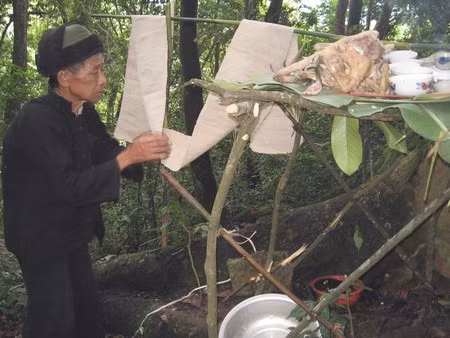 nếu đến biệt thự của đại gia này, cảnh tượng mà người ta sẽ bắt gặp là rất nhiều những dân tộc khác nhau đang tổ chức Tết ở những khu vực khác nhau. Ảnh minh họa. nếu đến biệt thự của đại gia này, cảnh tượng mà người ta sẽ bắt gặp là rất nhiều những dân tộc khác nhau đang tổ chức Tết ở những khu vực khác nhau. Ảnh minh họa.