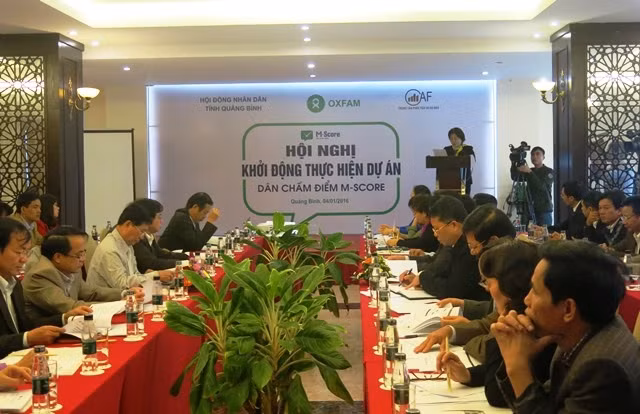 Dân chấm điểm cán bộ qua điện thoại di động ảnh 1