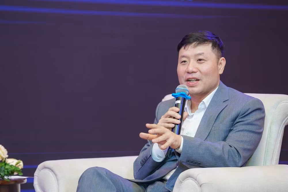 Giáo sư Vũ Hà Văn Giáo sư Vũ Hà Văn