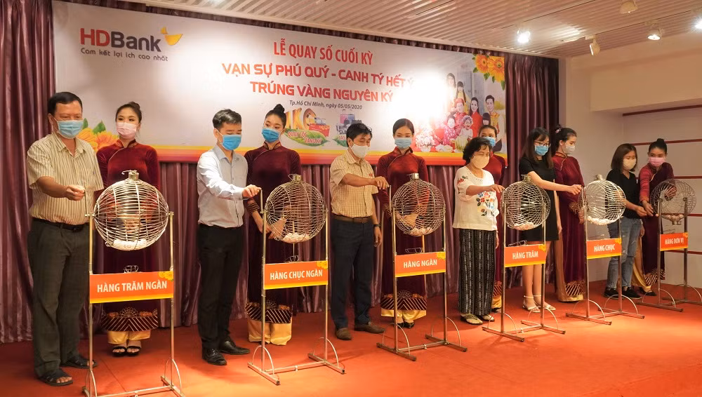 Buổi lễ quay số cuối kỳ được tổ chức tại Thành phố Hồ Chí Minh