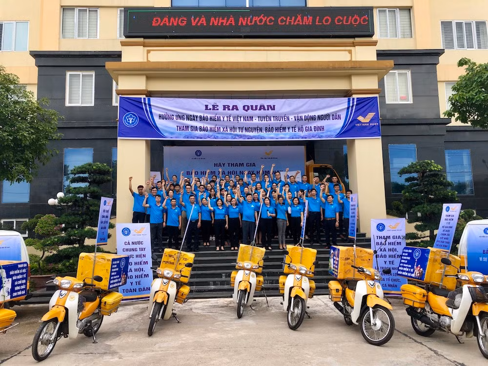 Lễ ra quân trực tuyến tại điểm cầu Trung ương, thực hiện tiếp sóng tại 63 điểm cầu các tỉnh, thành phố, đảm bảo giãn cách xã hội