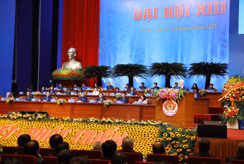 Tổng Bí thư Nguyễn Phú Trọng phát biểu chỉ đạo Đại hội XIII Công đoàn Việt Nam. (Ảnh: TTXVN) Tổng Bí thư Nguyễn Phú Trọng phát biểu chỉ đạo Đại hội XIII Công đoàn Việt Nam. (Ảnh: TTXVN)