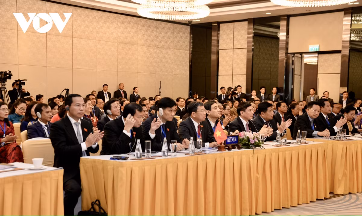 Các đại biểu tham dự Hội nghị.