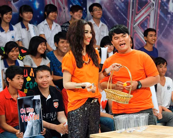 Tuy nhiên, bên cạnh đó vẫn có những ý kiến trái chiều, cho rằng cô không phải một diễn viên thực sự xuất sắc. Trước những bình luận không tốt, Đinh Ngọc Diệp sẵn sàng lắng nghe và ghi nhận để ngày càng tiến bộ.