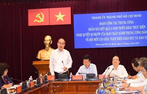 Bí thư Thành ủy Nguyễn Thiện Nhân phát biểu tại buổi làm việc với đoàn công tác Trung ương (ảnh: P.L)