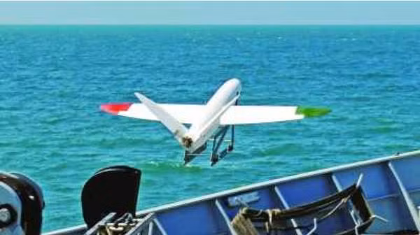 Máy bay không người lái công nghệ in 3D cất cánh trên tàu chiến HMS Mersey Máy bay không người lái công nghệ in 3D cất cánh trên tàu chiến HMS Mersey