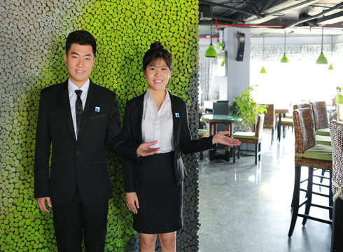 Sinh viên Cao đẳng Hoa Sen ngành Quản trị khách sạn sẽ được đào tạo đan xen lý thuyết, thực hành (ảnh: HSC)