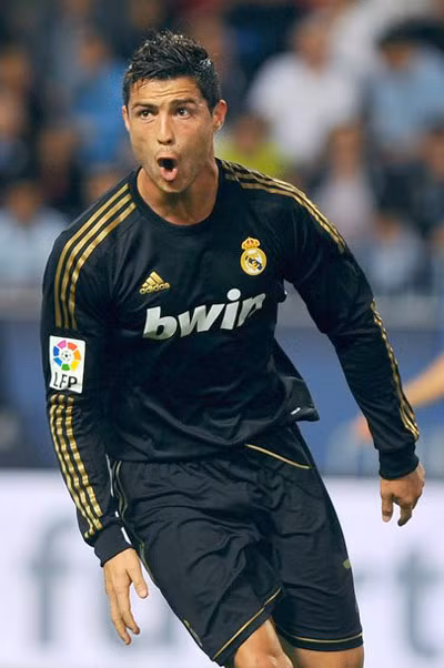 Ronaldo ghi nhiều bàn hơn từ ngày được dẫn dắt bởi Mourinho.