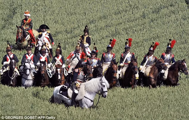 Waterloo đã đánh dấu sự chấm dứt sự nghiệp quân sự của Napoleon, người đã bị lưu đày đến St Helena bởi người Anh sau thất bại của mình.