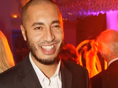 Saif al-Arab, người đã chết trong một vụ không kích của NATO tại Tripoli tháng 5/2011. Saif al-Arab, người đã chết trong một vụ không kích của NATO tại Tripoli tháng 5/2011.