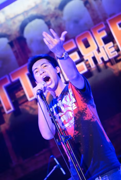 Lương Minh Trí (Lương Minh Trí): Voltage Man (Người cao thế). Lương Minh Trí (Lương Minh Trí): Voltage Man (Người cao thế).