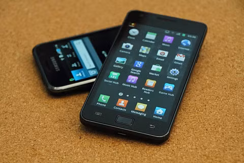 Galaxy S II (nhà mạng phân phối Unlocked) Galaxy S II (nhà mạng phân phối Unlocked)