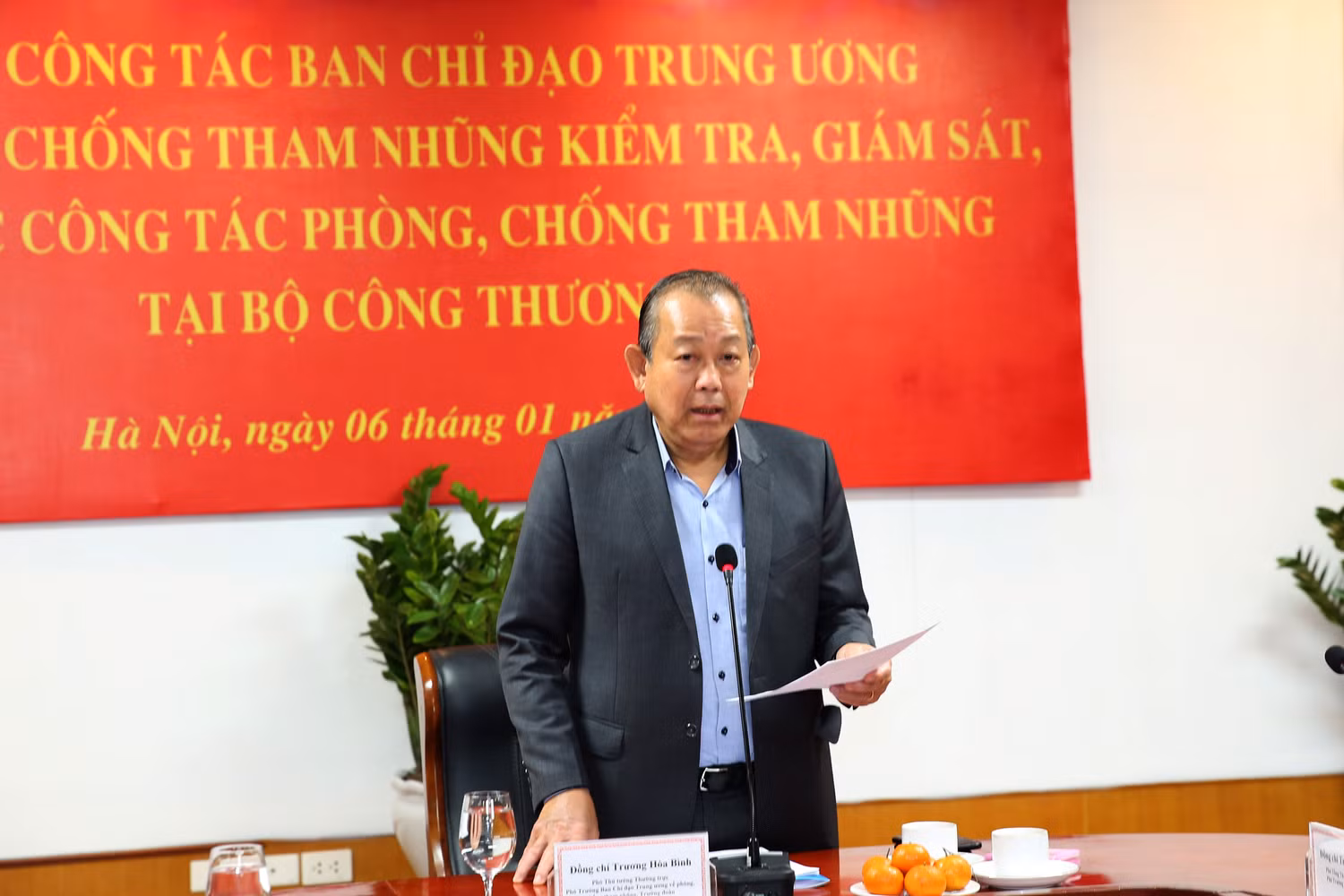 Đấu tranh phòng chống tham nhũng trên tinh thần không dừng, không chùng xuống