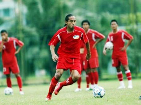 Thanh Hóa bất ngờ mua lại toàn đội Thể Công Viettel (đỏ) cuối năm 2009 Thanh Hóa bất ngờ mua lại toàn đội Thể Công Viettel (đỏ) cuối năm 2009