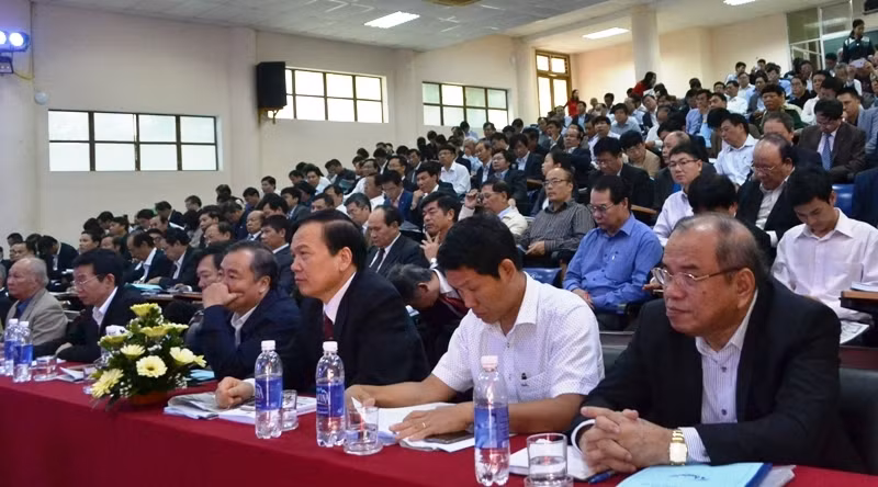 Có giáo viên nào dám đánh giá Ban giám hiệu không hoàn thành nhiệm vụ? ảnh 3 Có giáo viên nào dám đánh giá Ban giám hiệu không hoàn thành nhiệm vụ? ảnh 3