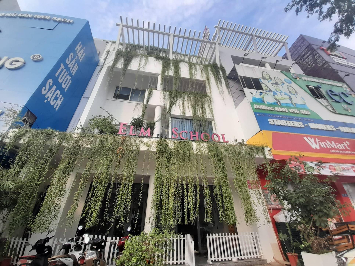 Cơ quan chức năng đã ra quyết định tạm đình chỉ hoạt động của nhóm trẻ Elm School để phục vụ công tác điều tra. Ảnh: AN Cơ quan chức năng đã ra quyết định tạm đình chỉ hoạt động của nhóm trẻ Elm School để phục vụ công tác điều tra. Ảnh: AN