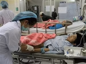 Trong đó, thể dại câm tiến triển nhanh hơn thể dại điên cuồng, thông thường chỉ từ 2 - 3 ngày vì hành tủy của con vật bệnh bị virút tác động làm rối loạn hệ tuần hoàn và hô hấp sớm hơn. Xem thêm: Những món ăn dân dã/ Những món cháo ngon/ Những món ăn từ côn trùng